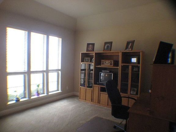 3rd image of 2342 Laci Ln