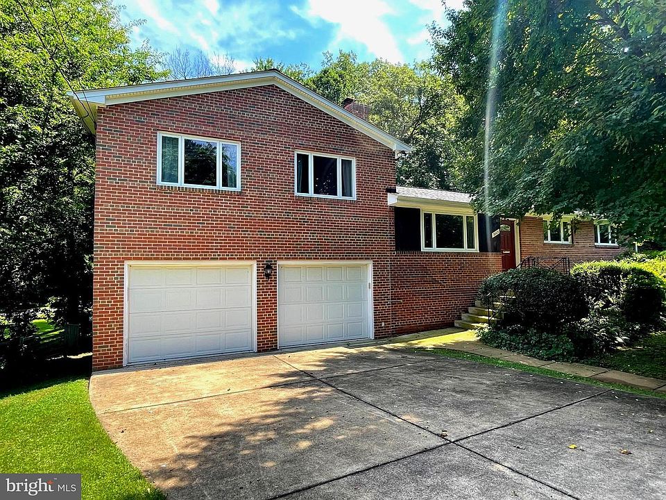 1st image of 3603 Rose Ln