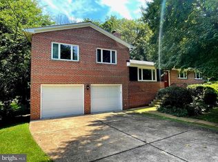 3603 Rose Ln, Annandale, VA 22003