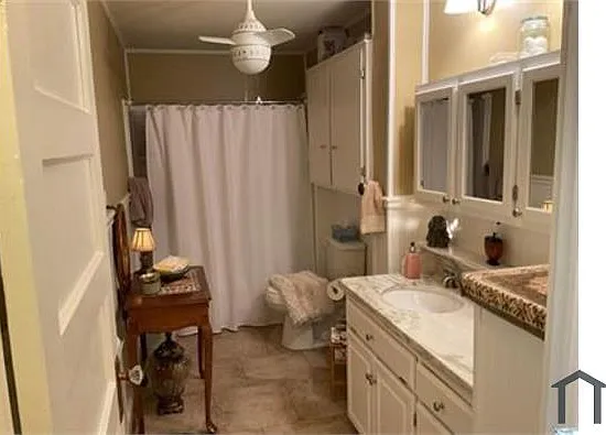 410 S Broad St #1 — Photo 3