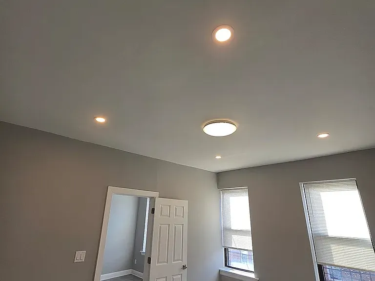 680 Kennedy Blvd #301 — Photo 3