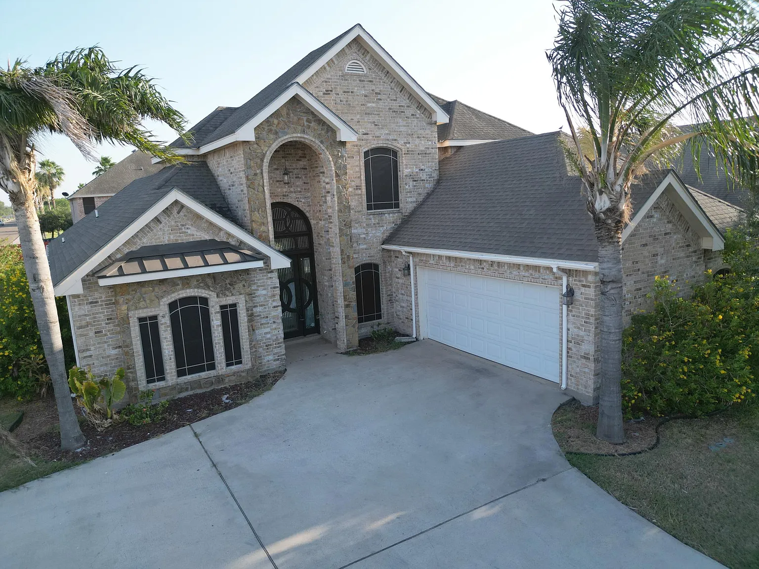 3701 Blue Jay Dr — Photo 4