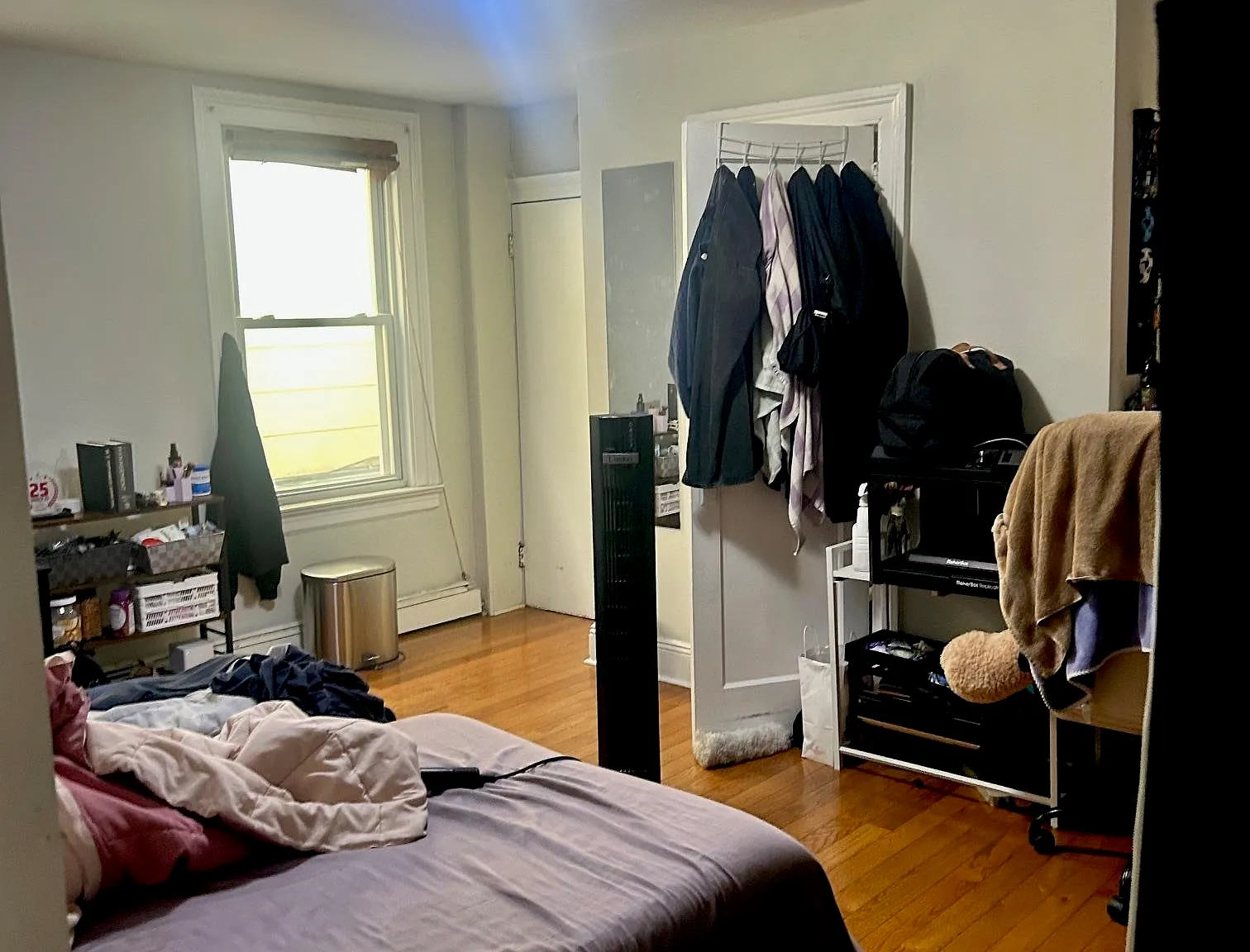 2 bed, 1.0 bath, $2,600 — Photo 3