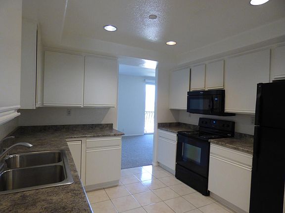 4th image of 2770 2nd Ave Unit 103