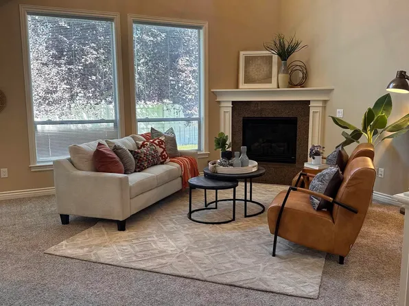 538 E Halpin Dr, Meridian, ID 83646