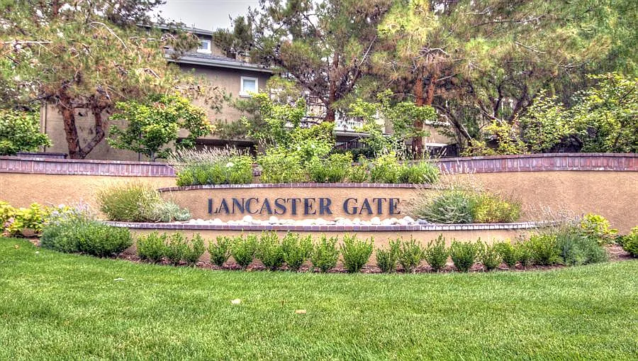 497 Tower Hill Ave photo 1