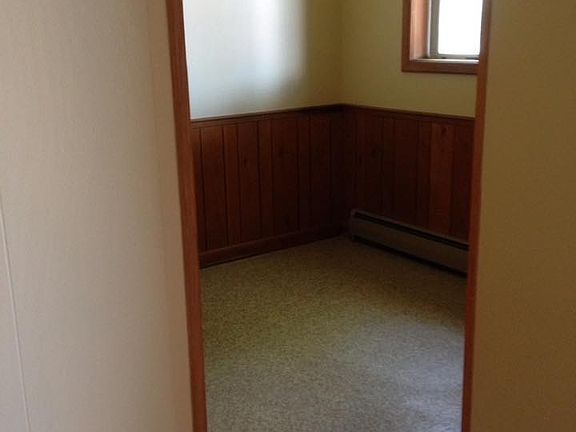 5th image of 883 E Everly St APT 3