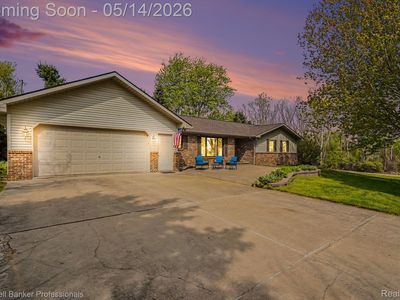 593 Deanna Dr, Lapeer, MI, 48446