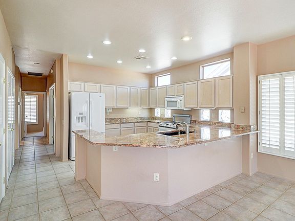 5th image of 22305 N Via Montoya