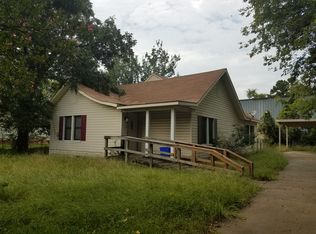 307 Gayle Dr, Longview, TX 75604