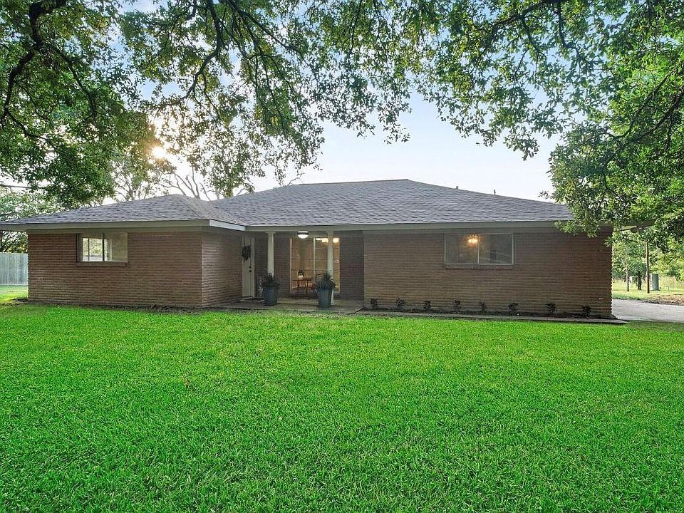 9134 State Highway 75 S, New Waverly, TX 77358 Zillow