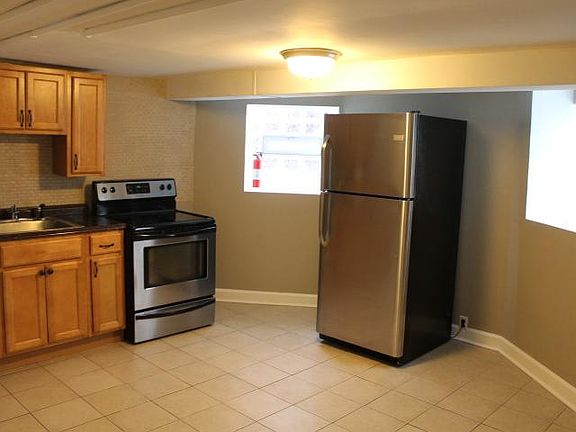 2nd image of 2450 N Saint Louis Ave #G