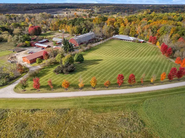 5105 Turtle Point Dr, Ann Arbor, MI 48105