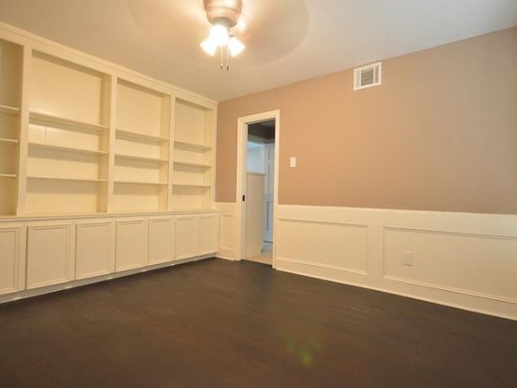 4th image of 5614 Green Springs Dr