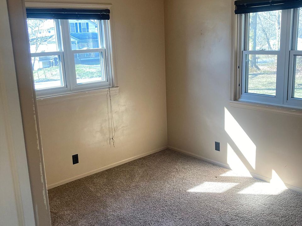 Bedroom #1