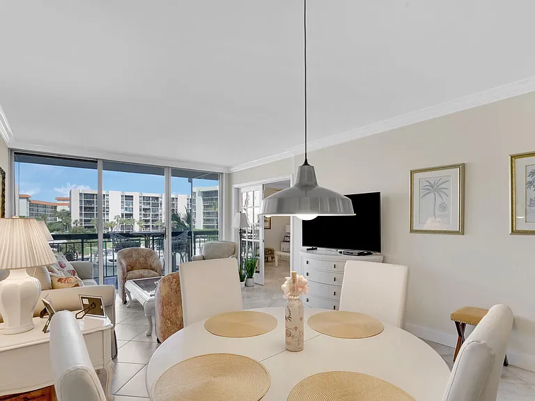 2687 N Ocean Blvd #G-305 — Photo 12