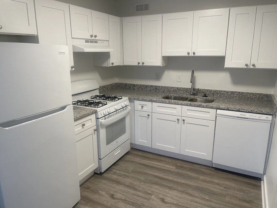 Windham Hills — Photo 1