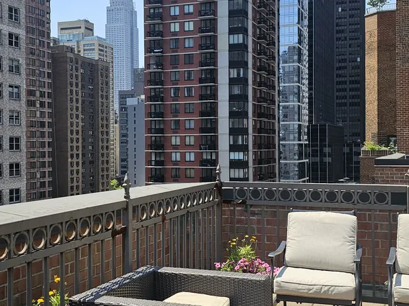 305 East 40th Street image 1 of 5