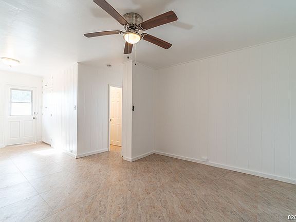 5th image of 2521 Rose St APT H