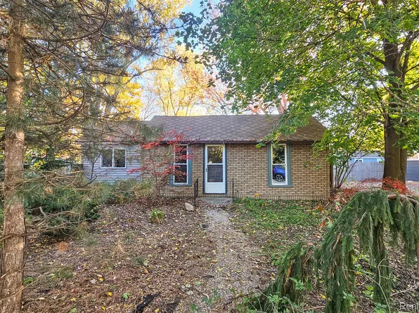 511 Jefferson St, Clio, MI 48420