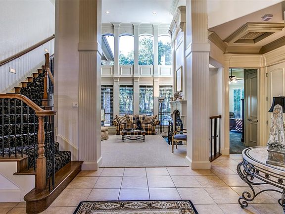 2nd image of 3703 Treemont Ct
