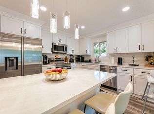 10331 Hummingbird St NW, Coon Rapids, MN 55433