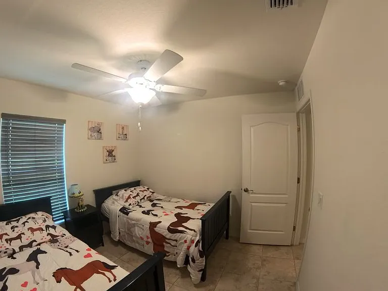 25283 Canterbury Dr — Photo 18