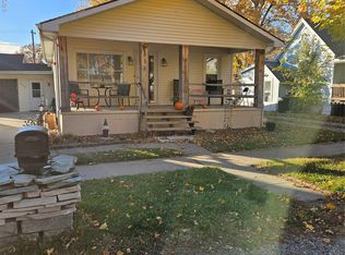 814 Saint James St, Marysville, MI