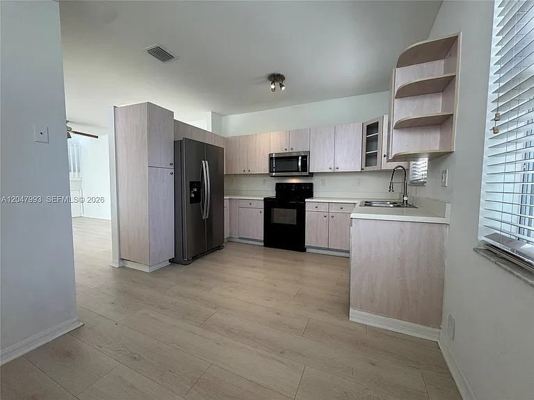 1595 Seagrape Way #- — Photo 14