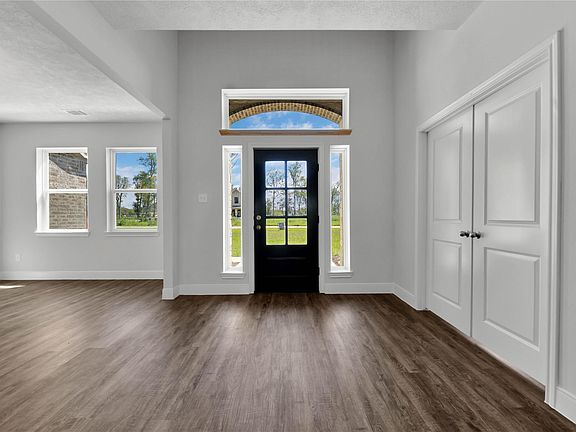 4th image of 5303 Pineloch Bayou Dr