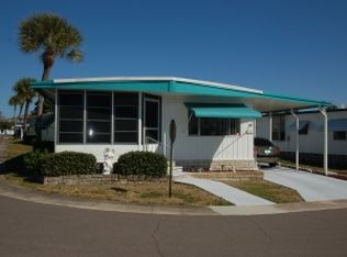 263 Sunnyside Ln, Largo, FL 33770