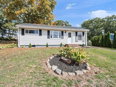 36 Roland Baxter Rd, North Attleboro, MA, 02760