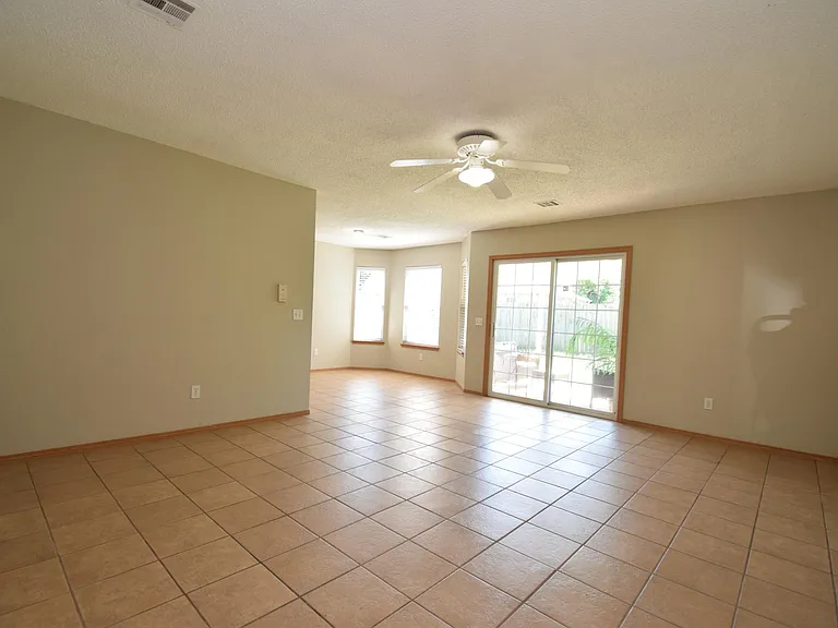 3 Burnett Cir — Photo 6