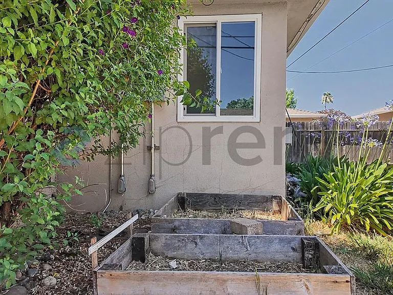 4501 58th St — Photo 32