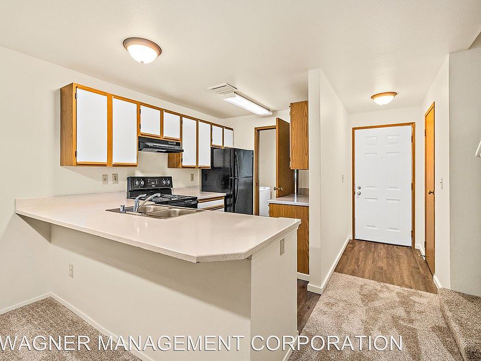 1st image of 515 112th St SE APT C4
