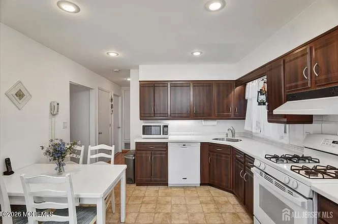 57 Duley Ave — Photo 11