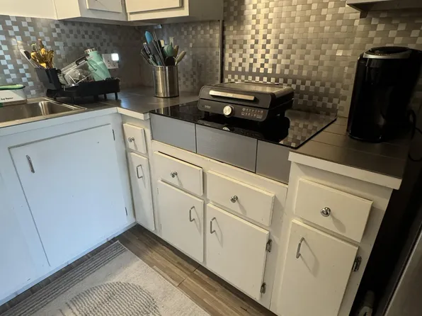 5961 N Falls Cir Drive #306, Lauderhill, FL 33319