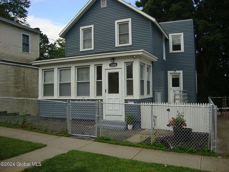 2nd image of 1309 1st Street