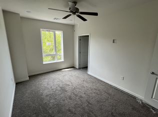 983 W State St #18171414, Hurricane, UT 84737