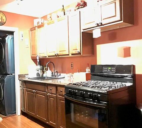 2nd image of 663 Correll Ave
