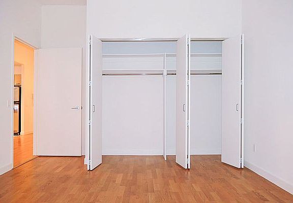 5th image of 88 Leonard St #1115