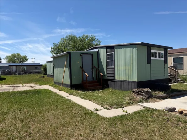 3805 7th St NE Trailer 80, Great Falls, MT 59404