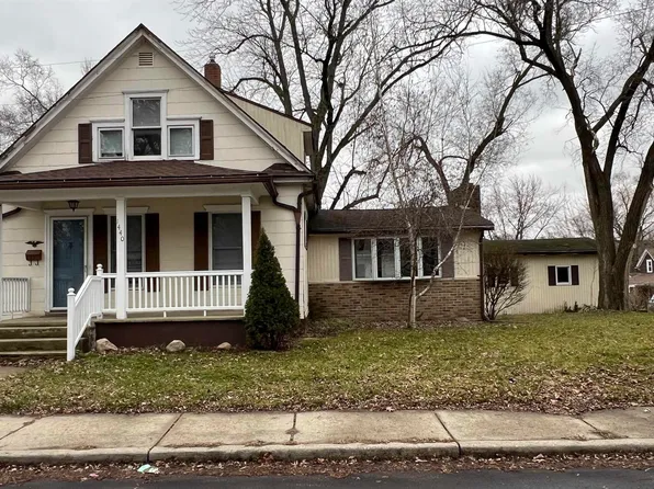 1440 Hildreth St, South Bend, IN 46615