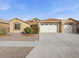 2560 Firewheel Ave SW, Los Lunas, NM 87031