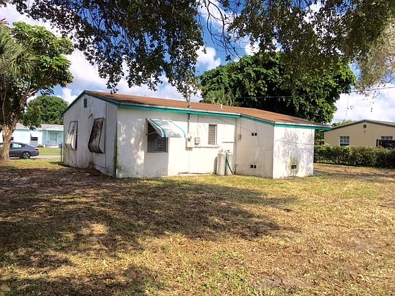 5th image of 16331 NW 18th Ave
