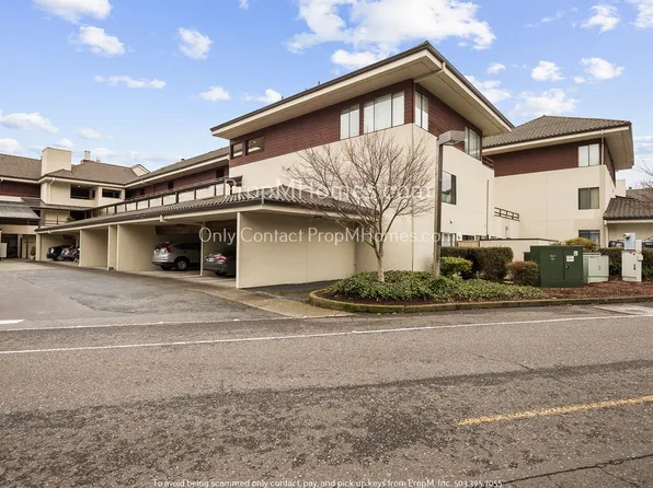 5150 S Landing Dr, Portland, OR