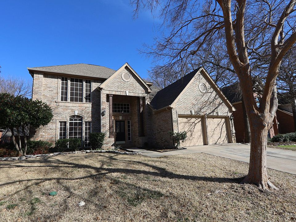 1st image of 2540 Woodside Dr