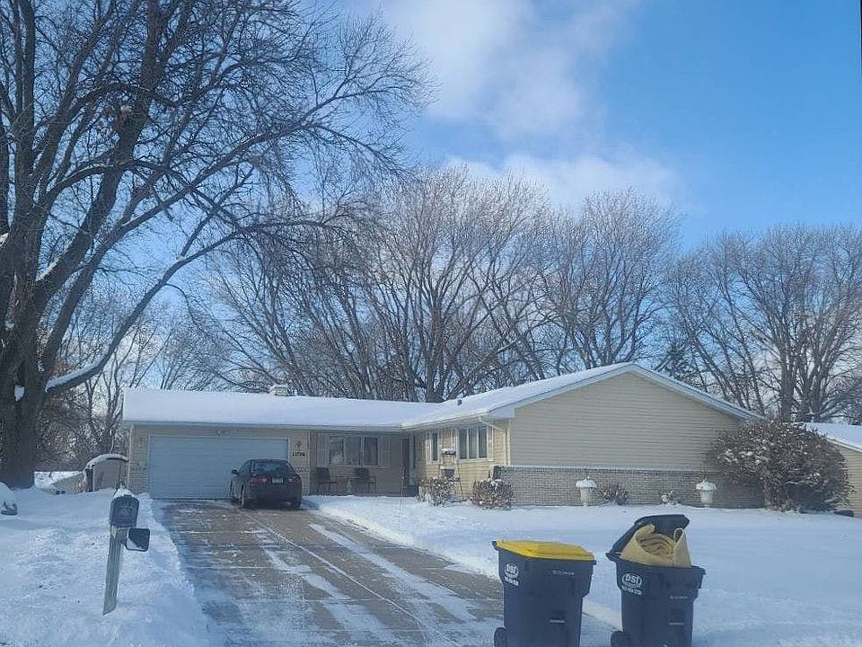 1st image of 11711 Cartier Ave S