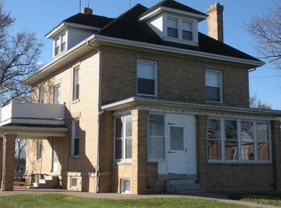 319 W Main St, Ashville, OH 43103
