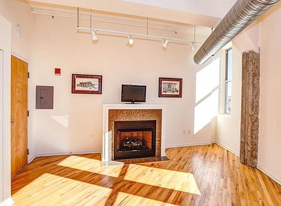 4th image of 2107 Grand Ave #501